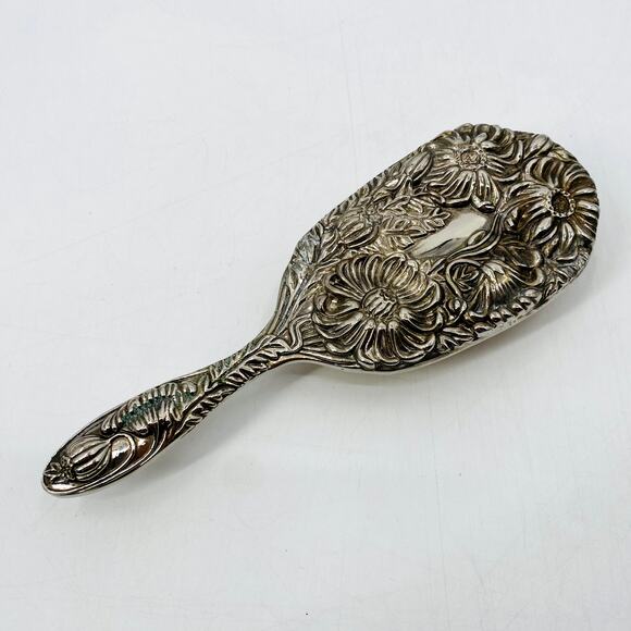 Antique Victorian Vintage silver floral etched brush - Picture 4 of 4